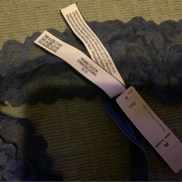 Victoria's Secret NWT Navy Lace Panty - Picture 4 of 4